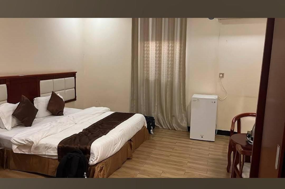 Fakher Yanbu Hotel Ngoại thất bức ảnh